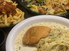 手工面包意面-MI WU FACTORY米屋美食工厂餐厅(绿地店)