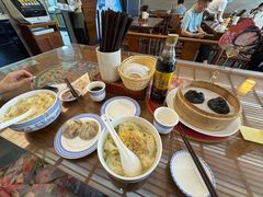 -笑来喜馄饨小笼工坊店(湖滨街店)