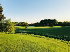 -银涛高尔夫练习场(徐泾店)