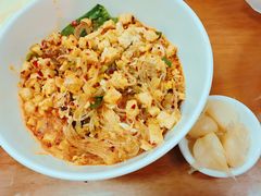 鲜牛肉小炒加蛋-清真馬峰小炒泡饃