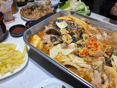 -三江源活鱼现烤(维多利摩尔城店)