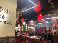 -谭鸭血老火锅(龙湖宝山天街店)