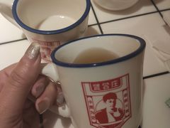 -贤合庄卤味火锅(济南泉城路店)