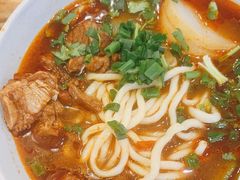 -醉牛腩·面小馆