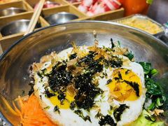 -马路牙子烧烤音乐酒馆(望京店)