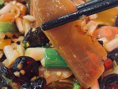 -洪霞餐馆·川菜·鲜货现炒(两江春城店)