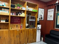 -国医整脊馆(武夷路店)