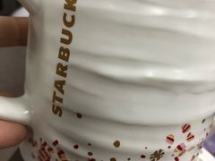 -星巴克(上海汇锦里店)