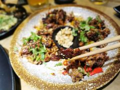 -何师烧烤·香辣蟹·川菜·30年老品牌(太古里旗舰店)
