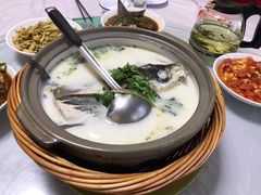 -天乐农家鱼头王(天目湖店)