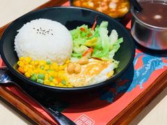 -海盗虾饭·剥好的小龙虾饭(SOHO尚都店)