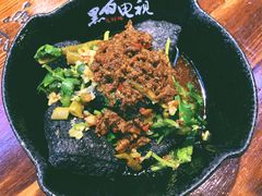 -黑白电视长沙小吃(美林M·LIVE天地东座店)