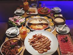 -三人行骨头王火锅(长寿店)