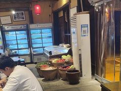 -富正毅三下锅·湘西韵味(天门山索道店)