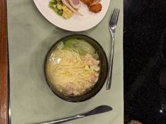 -三亚绿发山海天JW万豪酒店