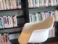 -闵行城市书房凤凰馆