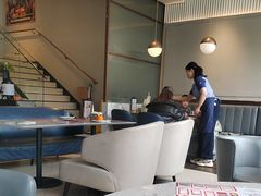 -必胜客(欢乐颂店)