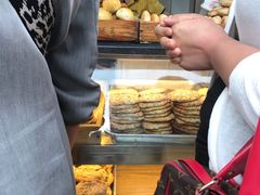 -江鹰桃酥王(张掖路步行街店)