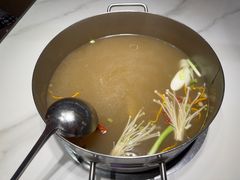 -捞小鲜虾滑海鲜自助火锅(嵊州吾悦店)