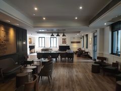 大堂-星巴克臻选(广州沙面店)