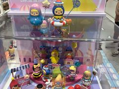 -泡泡玛特POPMART(蓝色港湾店)