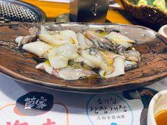 -草家酱蟹炭火烤肉店(珲春南路一店)