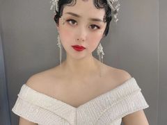 -群丽化妆摄影美甲纹绣培训学校