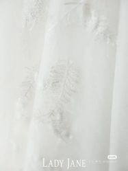 -Lady  Jane高端婚纱礼服馆