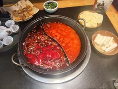 番茄鸳鸯太极锅-小龙坎火锅(全球旗舰店)