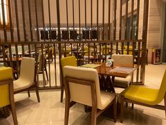 景观位-月色西餐厅·海鲜刺身·烧烤(科学城保利郡雅酒店)