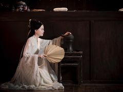 -九月鹰飞汉服摄影工作室
