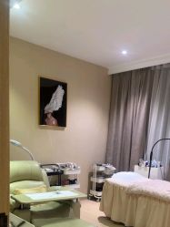 -百秀名媛纹绣美学护肤中心