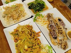 -两兄弟Song Pee Nong(2号店)