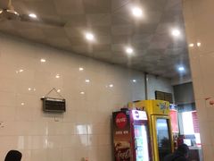 -易记皮肚面(明瓦廊店)
