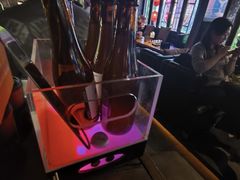 -喜鹊音乐酒馆(西街店)