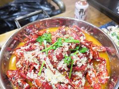 -老东镇啤酒屋海鲜加工·蒸汽海鲜·海鲜烧烤(台东店)