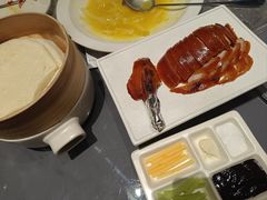 酥不腻烤鸭-小大董·烤鸭(观景餐厅·南京西路店)