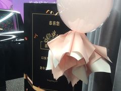 -上海星瀚奔驰4S店(红柳路店)