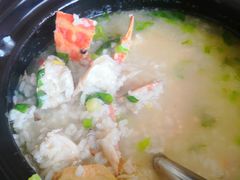 -三姐妹·海鲜大排档