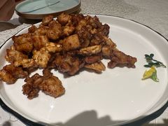 酱爆桃仁鸡丁-萃華楼(王府井店)