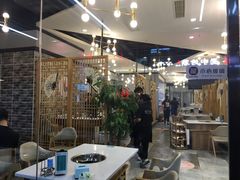 大堂-屋头串串(新街里店)
