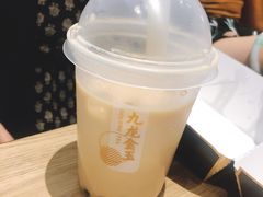-肯德基(虹桥机场T2北指廊精选外卖点店)