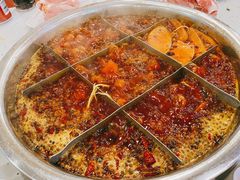 -朱氏胖子烂火锅(洪崖洞店)