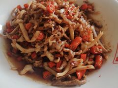 鱿鱼肉丝-天下客饭店(中山路店)