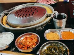 -哈哈碳都·牛肋条无限自助烤肉(宝龙店)