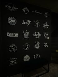 -CASTER跳舞俱乐部