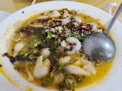 -雪湖煜辰鱼头老店(雪野湖店)
