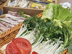 -阿婆情腊排骨火锅·野生菌季(古城旗舰店)