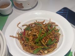 -鑫小城故事·藕汤·家常菜(台北一路总店)