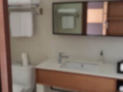 -全季酒店(上海徐家汇肇嘉浜路店)
